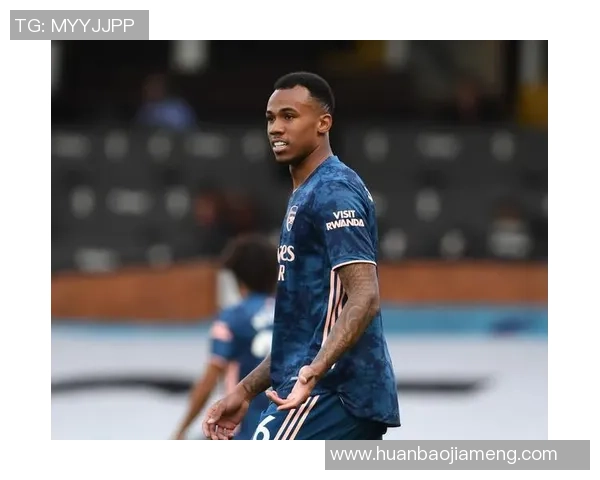 多位足球明星感染新冠病毒赛季遭遇挑战球场疫情影响全球赛事进程